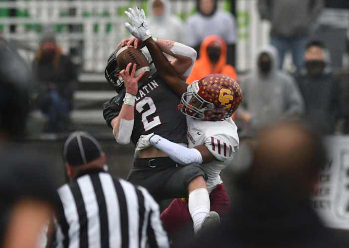Central-Catholic.Tualatin.6A-football-final.Taylor-Balkom.24
